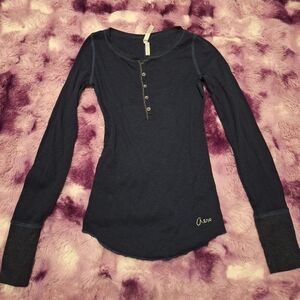 Y2k Aeropostale Navy Long Sleeve Henley Tee
